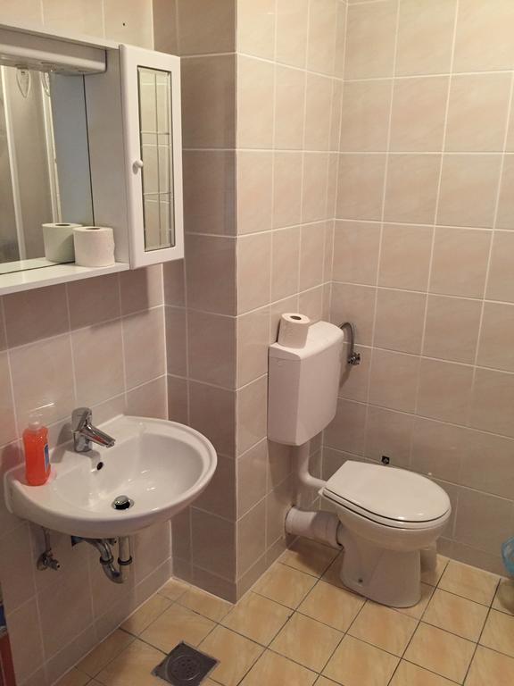 Apartment Horizont Трогир Екстериор снимка