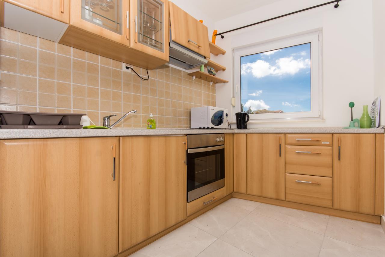 Apartment Horizont Трогир Екстериор снимка